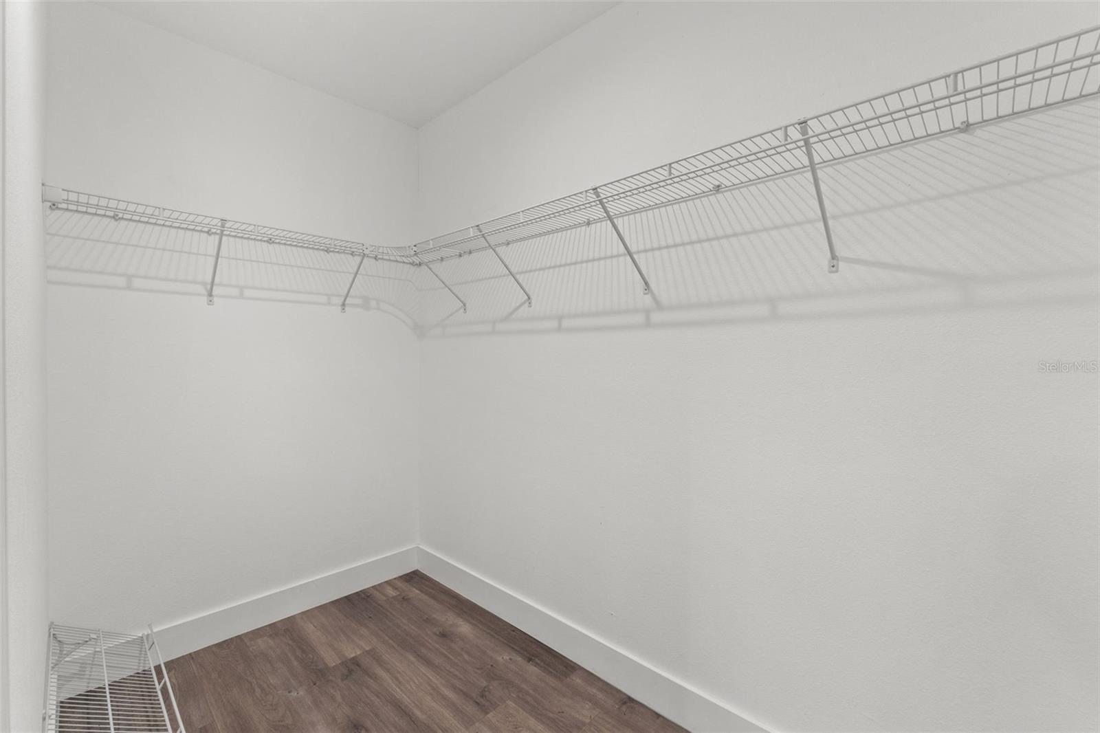 3040 BELCHER RD — photo 27