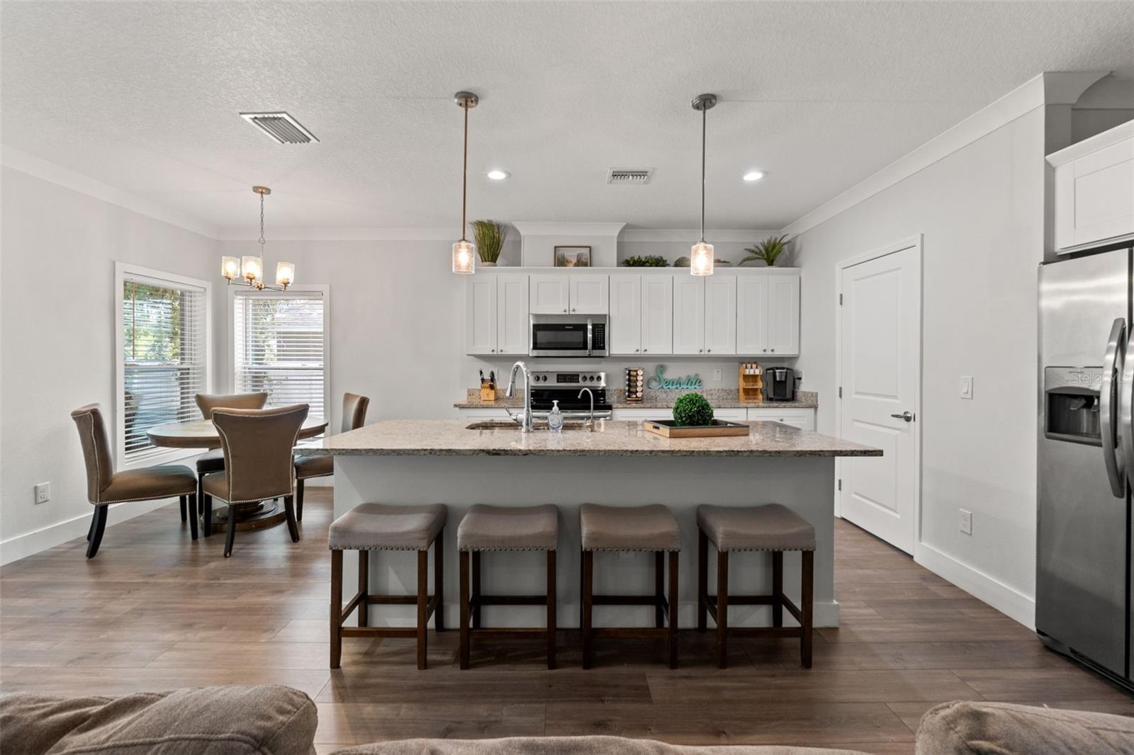 3040 BELCHER RD — photo 11