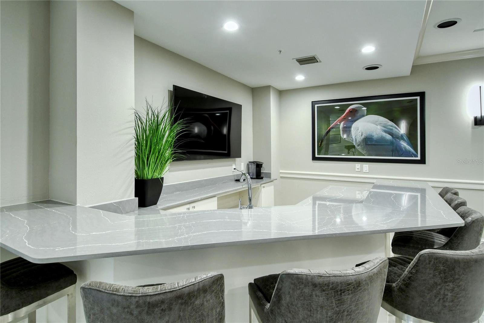 415 L AMBIANCE DR #PH-F — photo 55