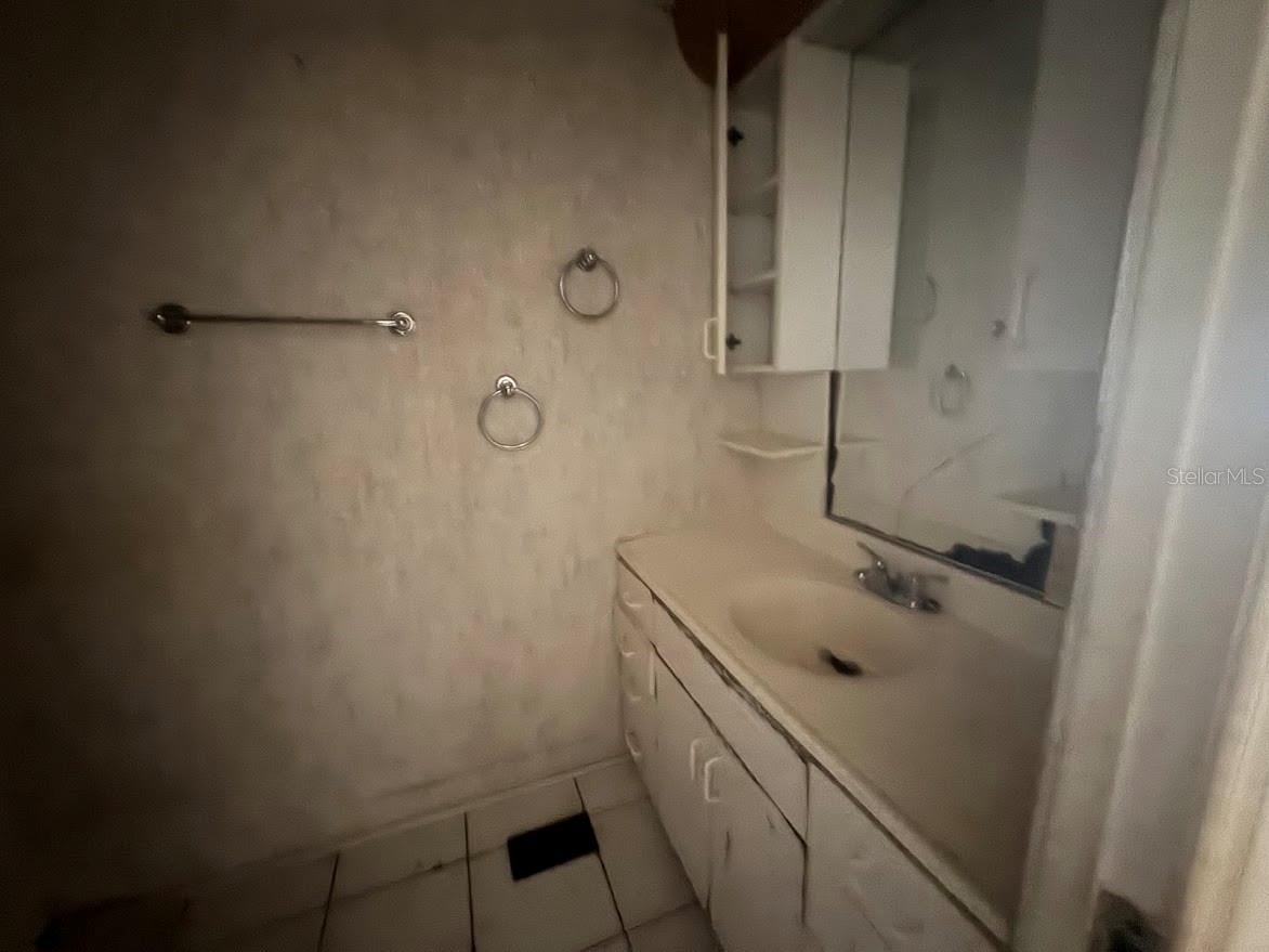 6471 KEENA CT — photo 24