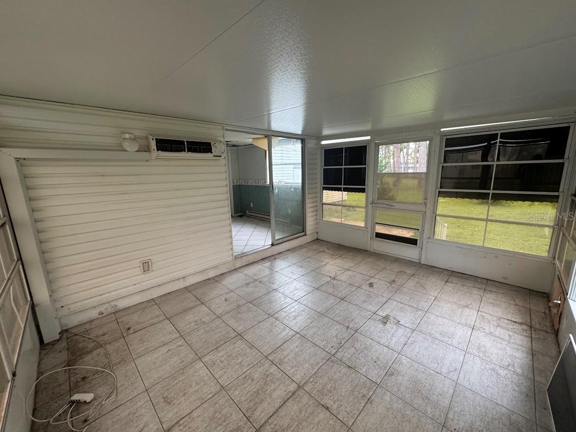 6471 KEENA CT — photo 13