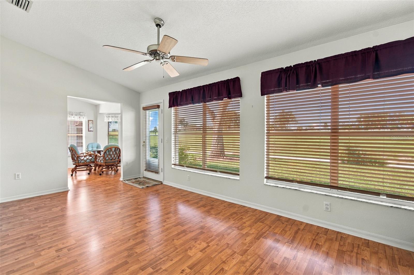 11115 SUN TREE RD — photo 9