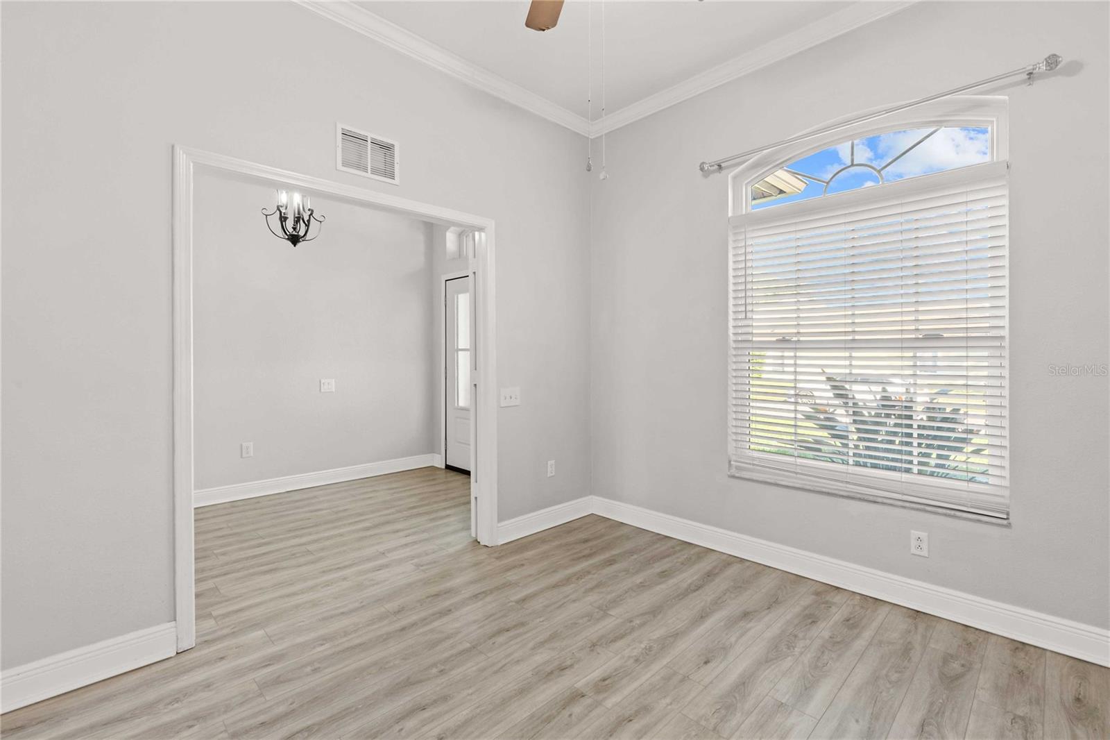 20750 ORCHARDTOWN DR — photo 6