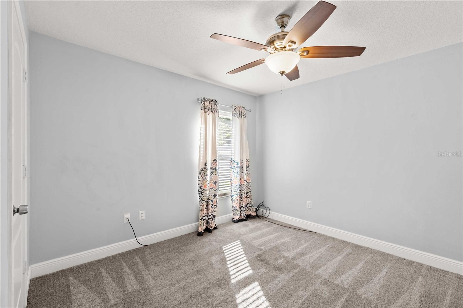 20750 ORCHARDTOWN DR — photo 37