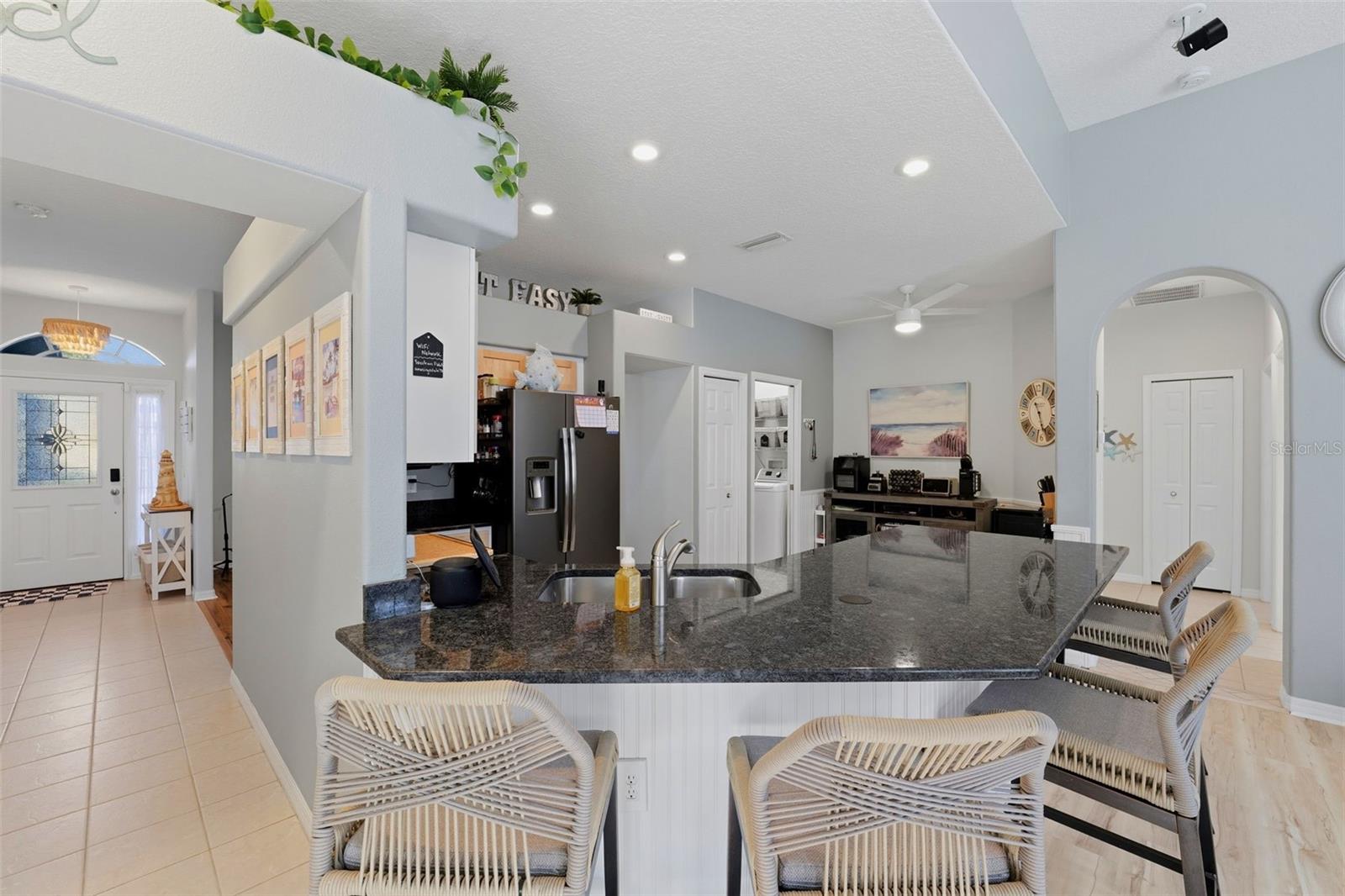 1623 VISTOSO LN — photo 9