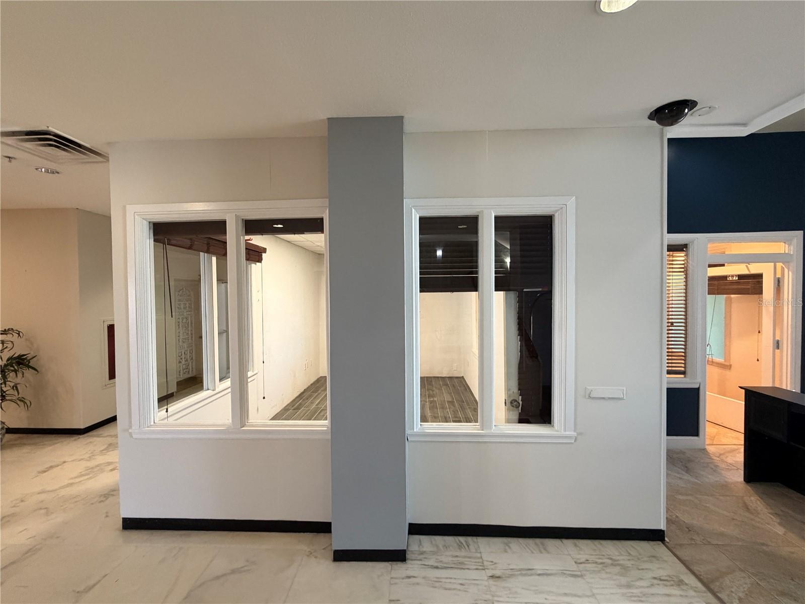 880 MANDALAY AVE #CU6 — photo 2
