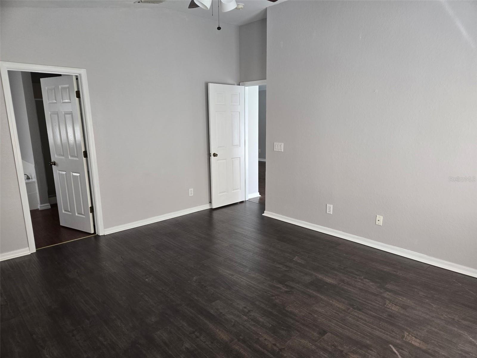11626 HAMMOCKS GLADE DR — photo 9