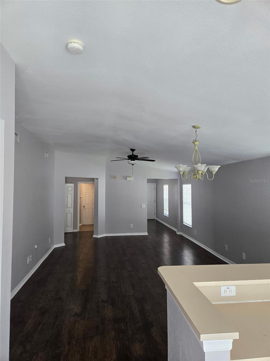 11626 HAMMOCKS GLADE DR — photo 4