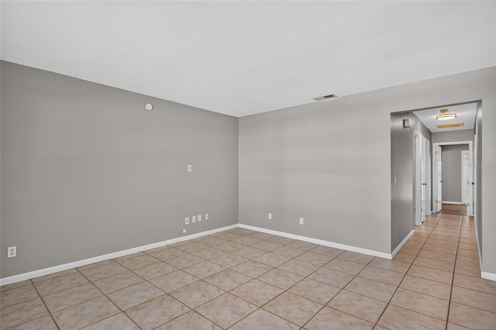 6207 INTERBAY AVE — photo 7