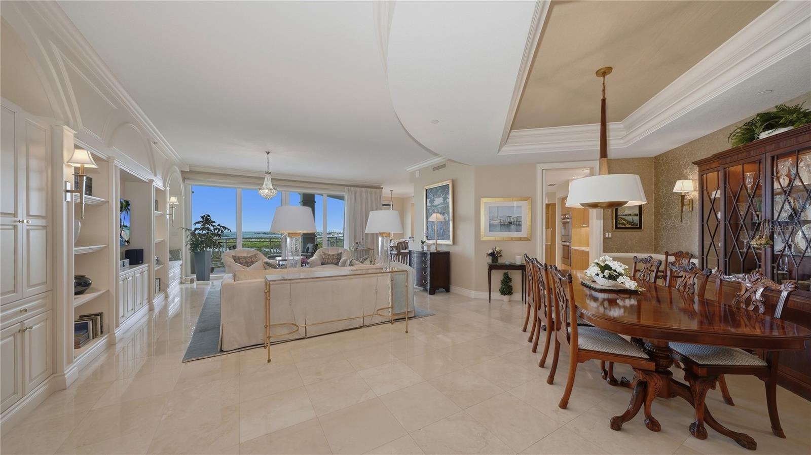 Home in SARASOTA — photo 9