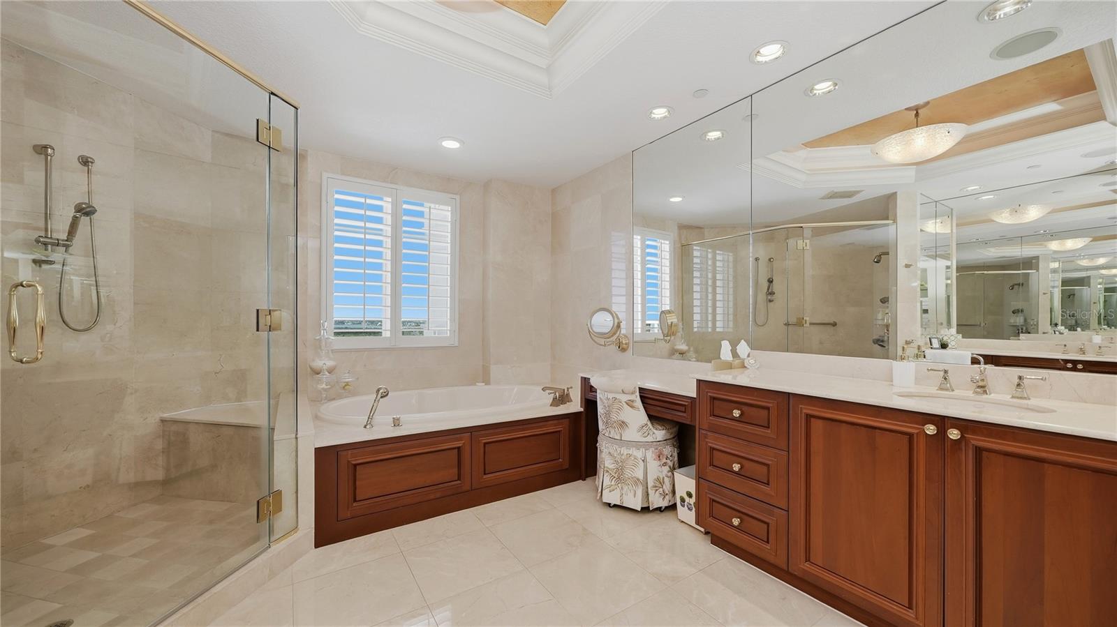 Home in SARASOTA — photo 40