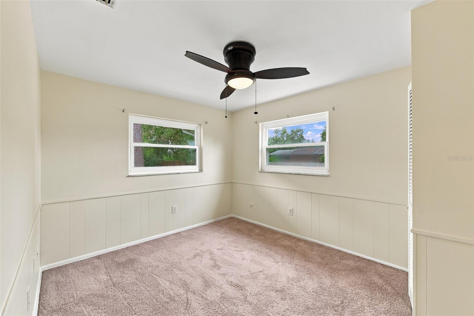 2368 SARAZEN DR — photo 39