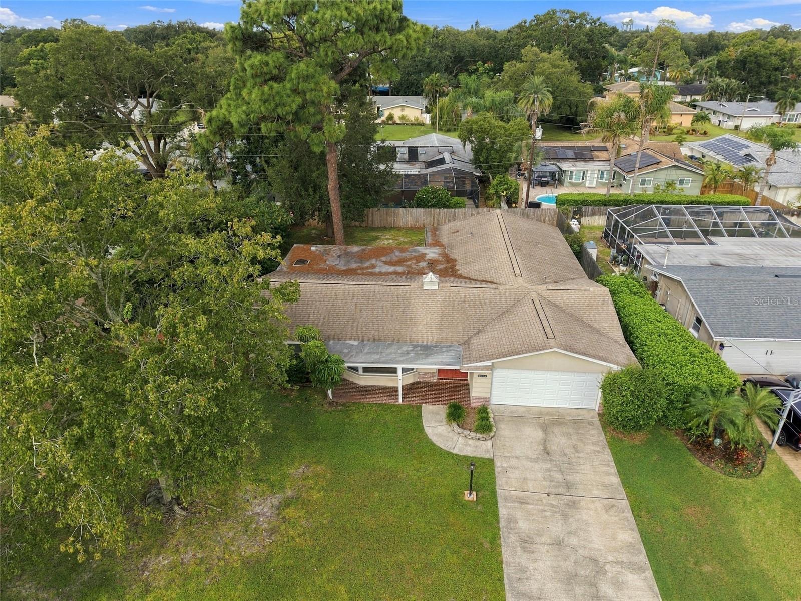 2368 SARAZEN DR — photo 43