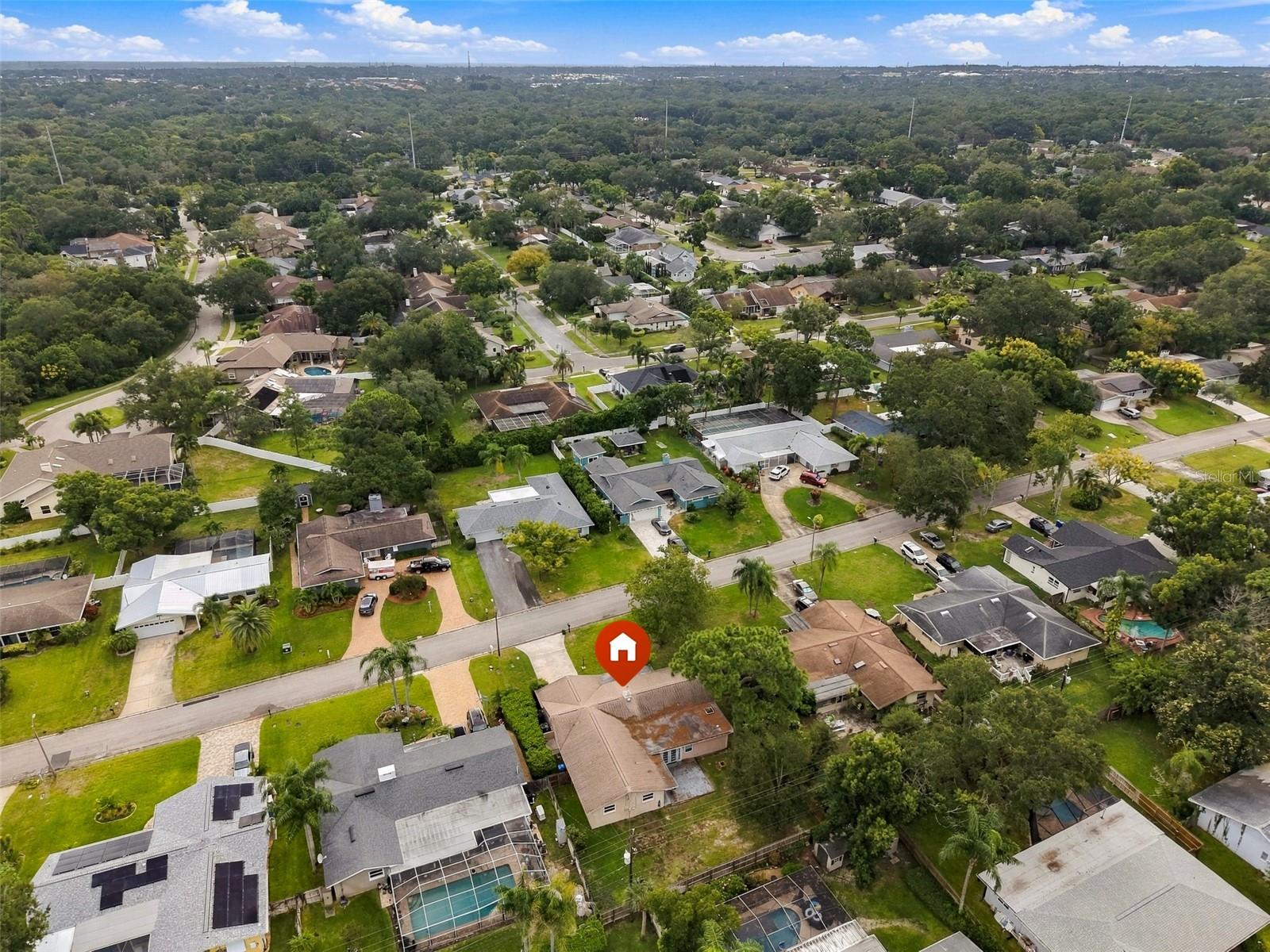 2368 SARAZEN DR — photo 14