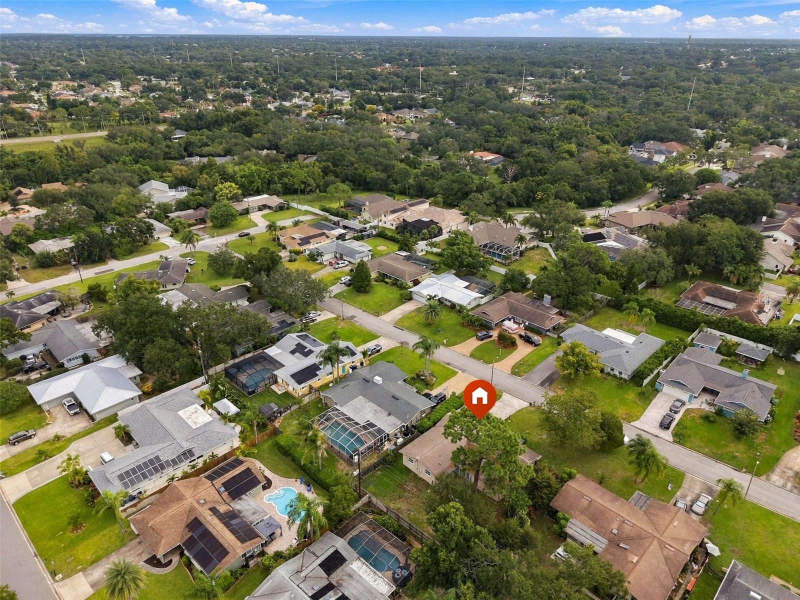 2368 SARAZEN DR — photo 46