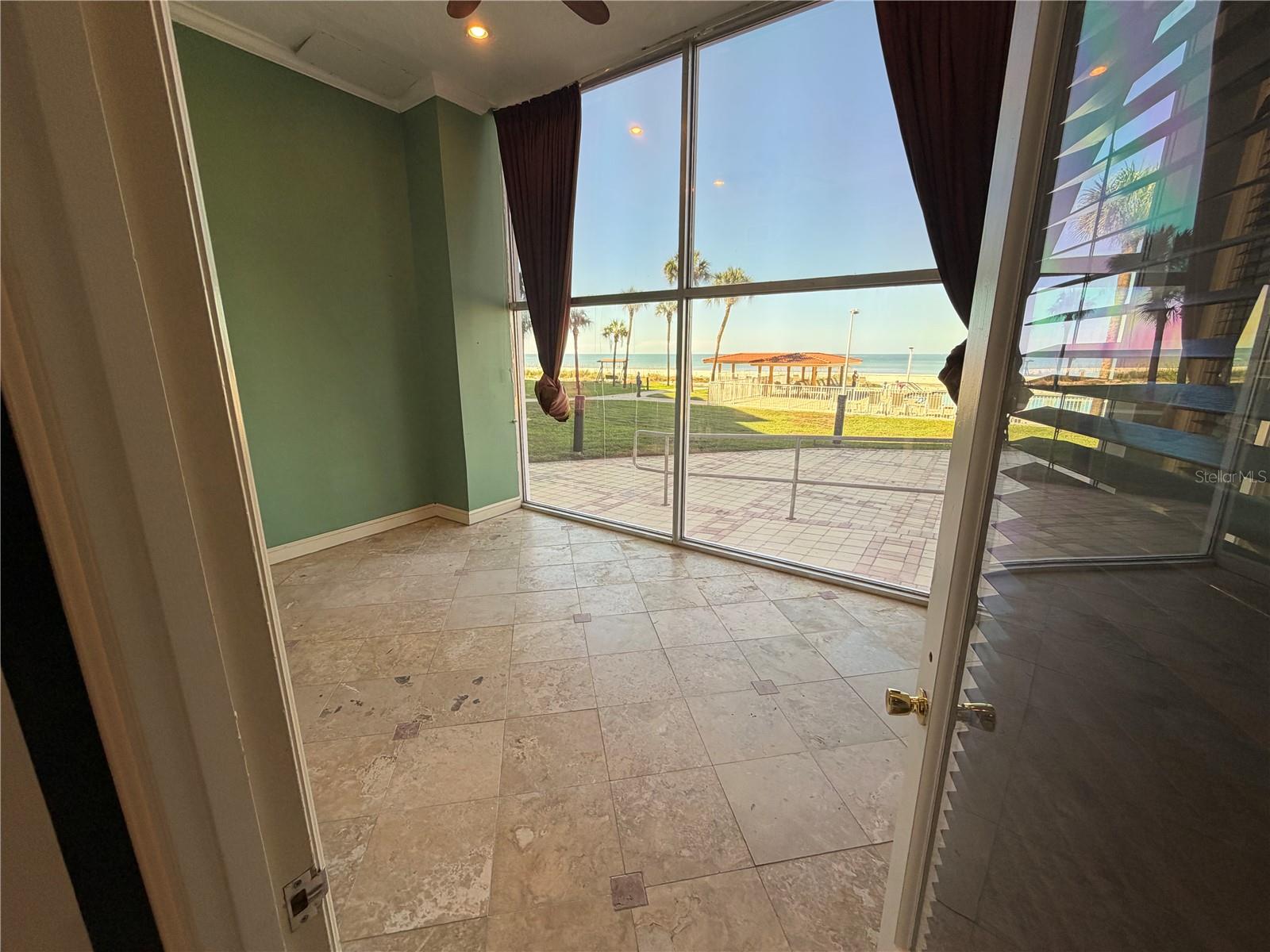 880 MANDALAY AVE #CU8 — photo 3