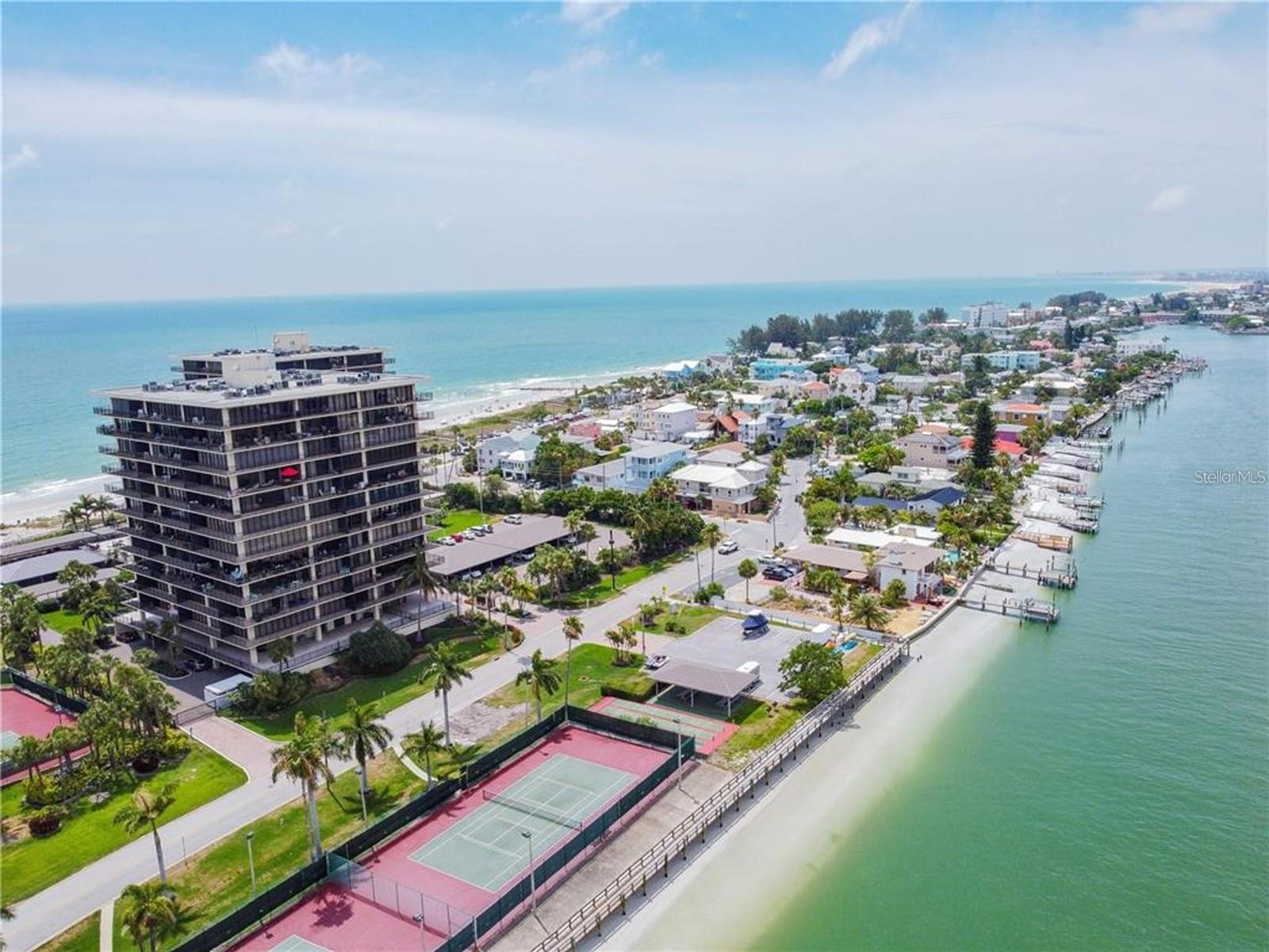 7600 BAYSHORE DR #702 — photo 40