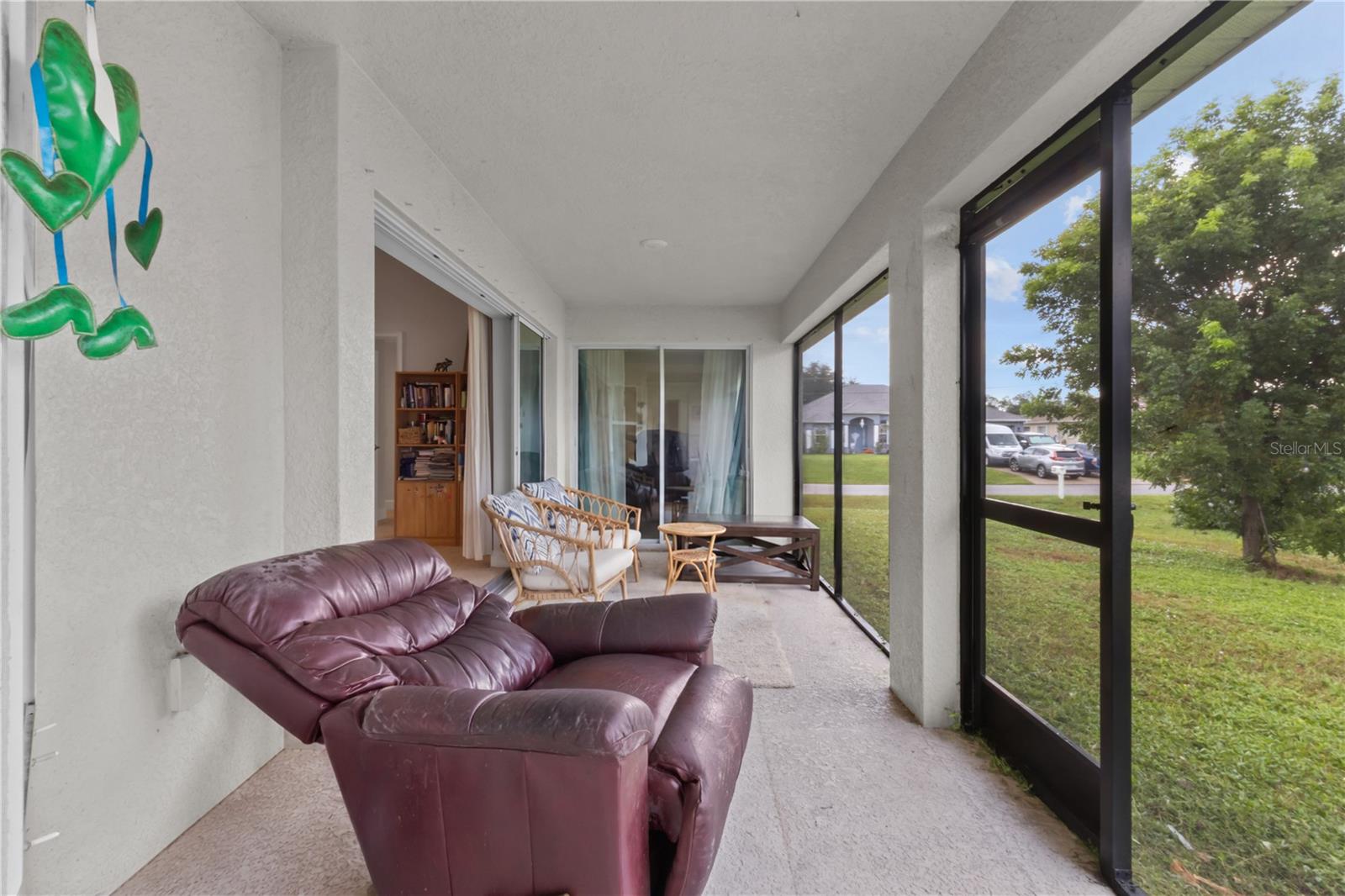 2779 STARVIEW AVE — photo 30