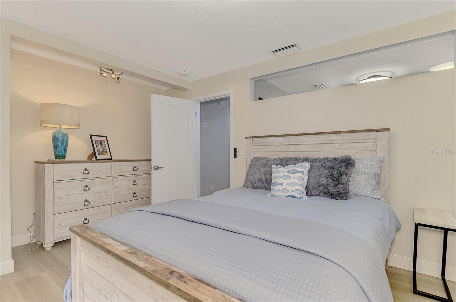 3931 BAY SHORE RD — photo 27