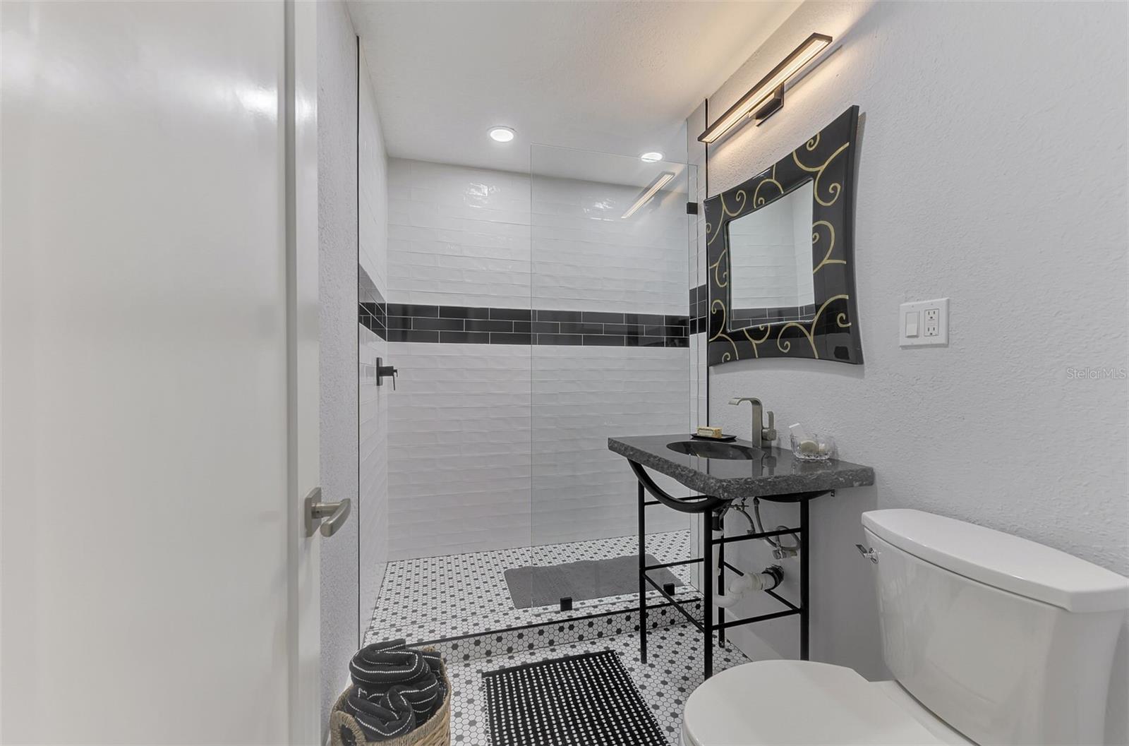 3931 BAY SHORE RD — photo 28