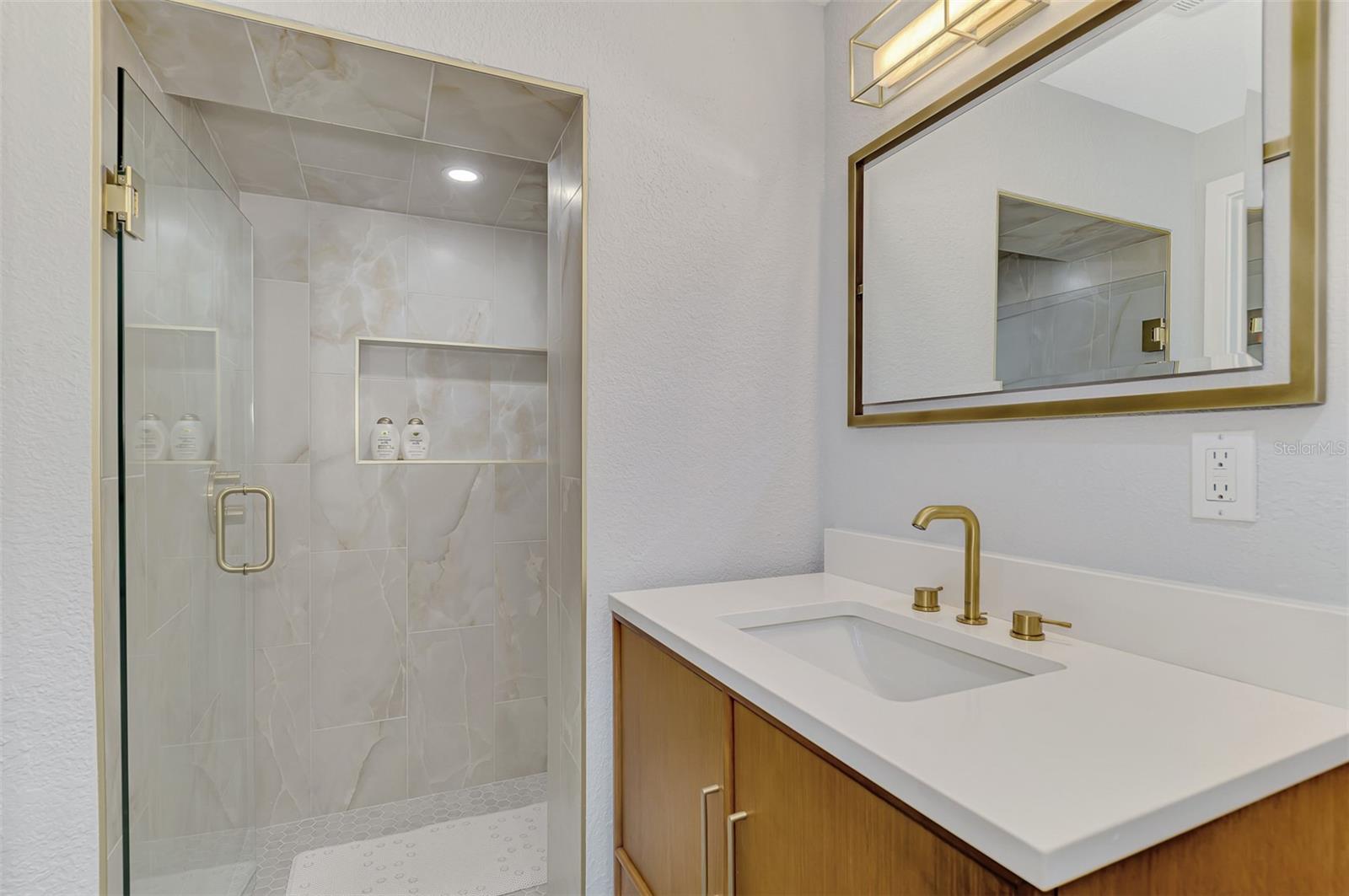 3931 BAY SHORE RD — photo 32