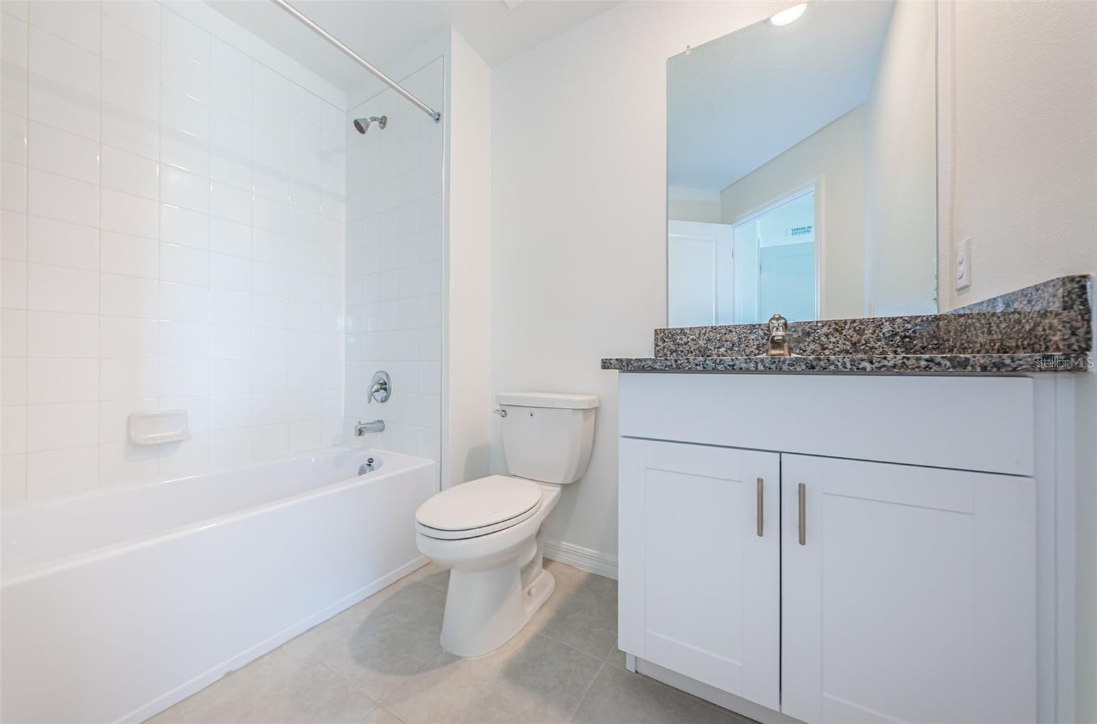 8327 CRESCENT OAKS DR — photo 10