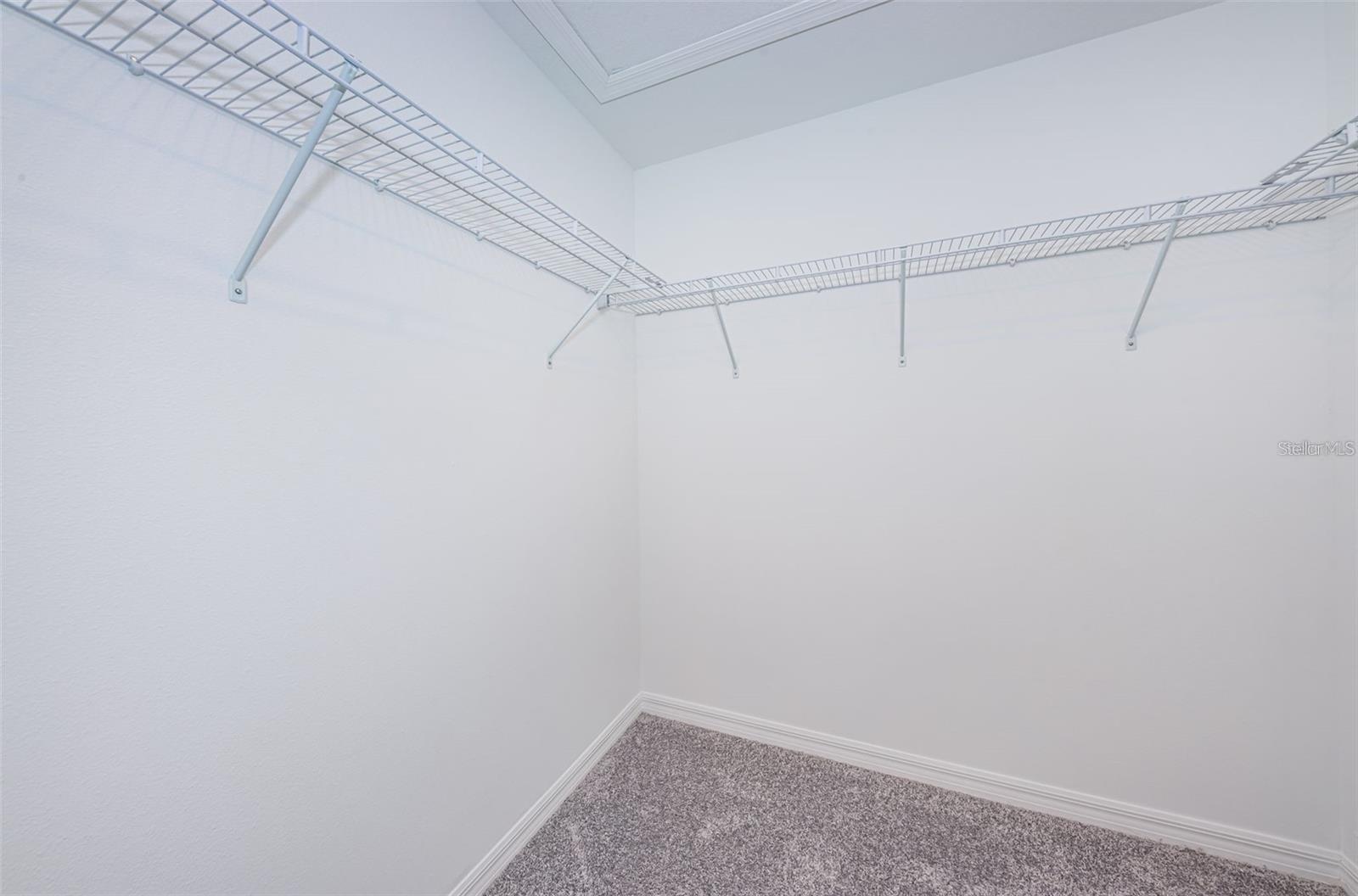 8327 CRESCENT OAKS DR — photo 12