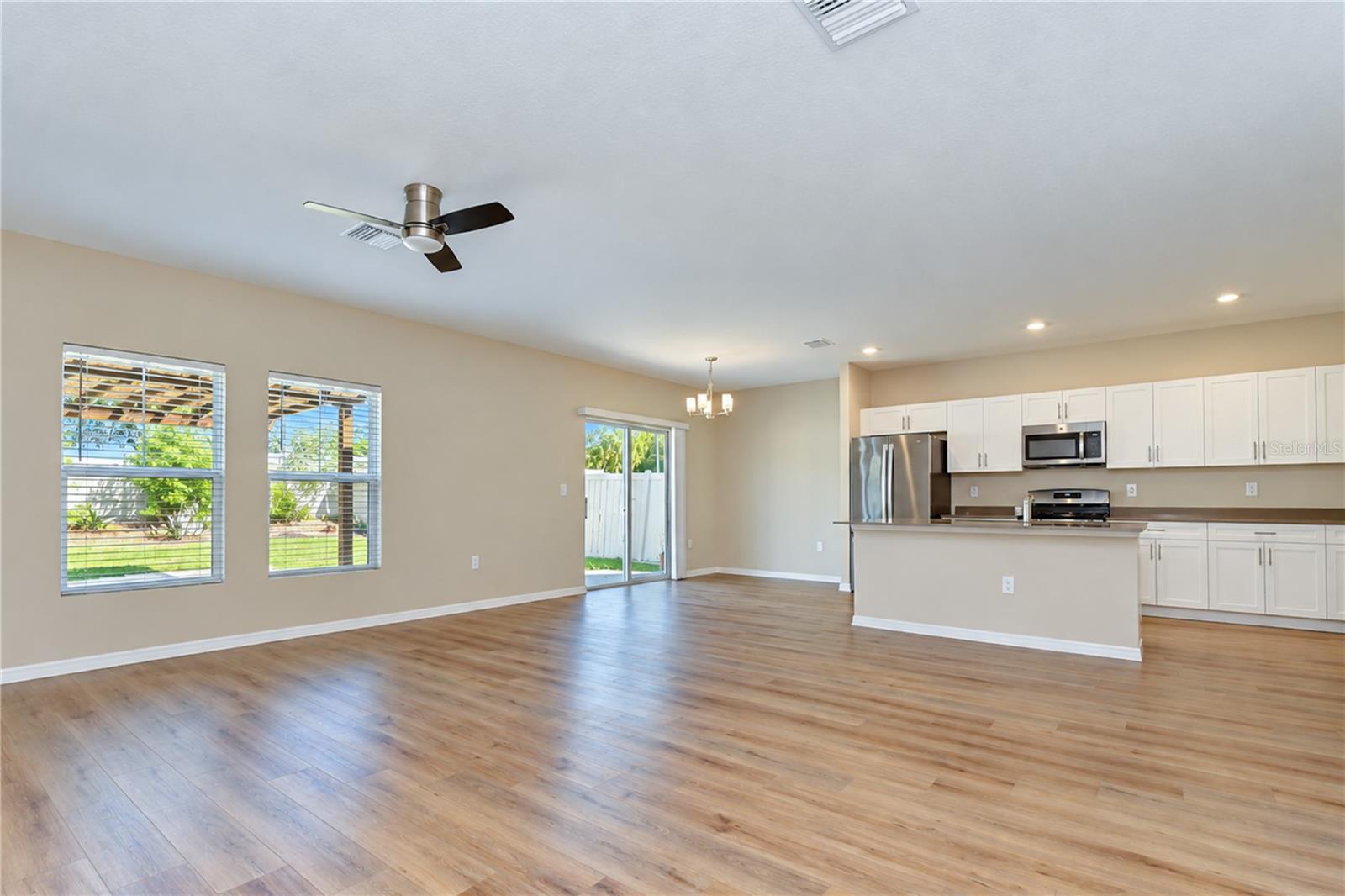 11484 BROOK EDGE AVE — photo 6