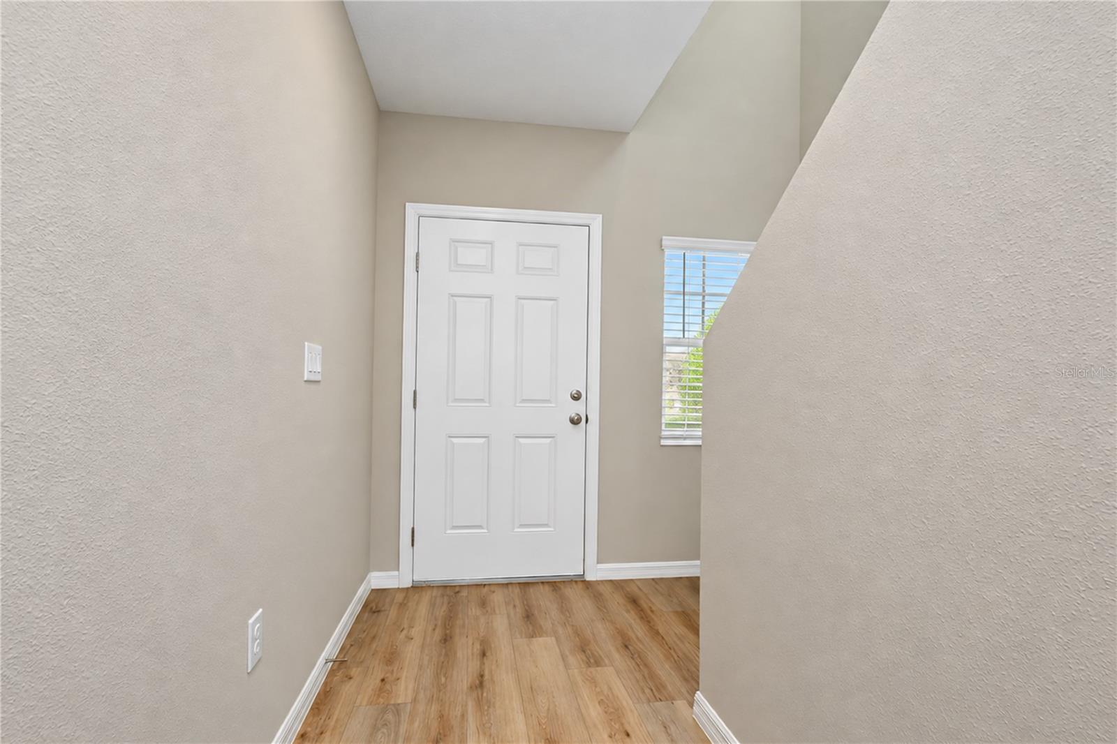 11484 BROOK EDGE AVE — photo 5