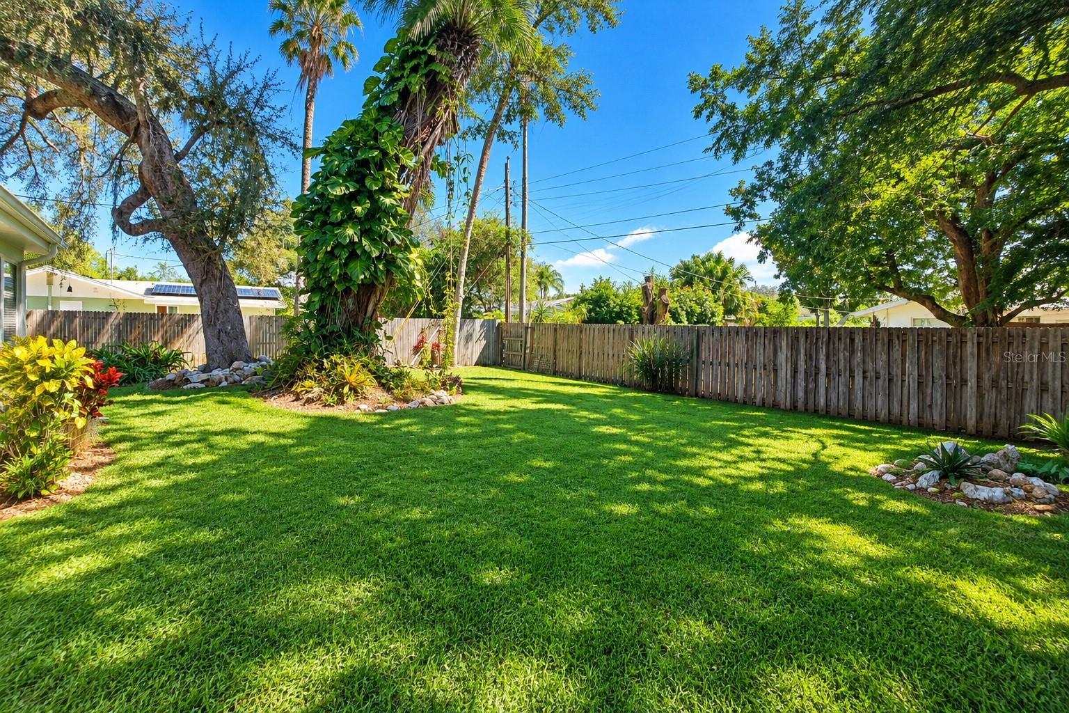 6631 GLADES WAY — photo 19