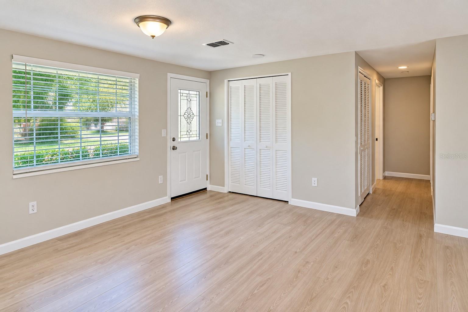 6631 GLADES WAY — photo 3