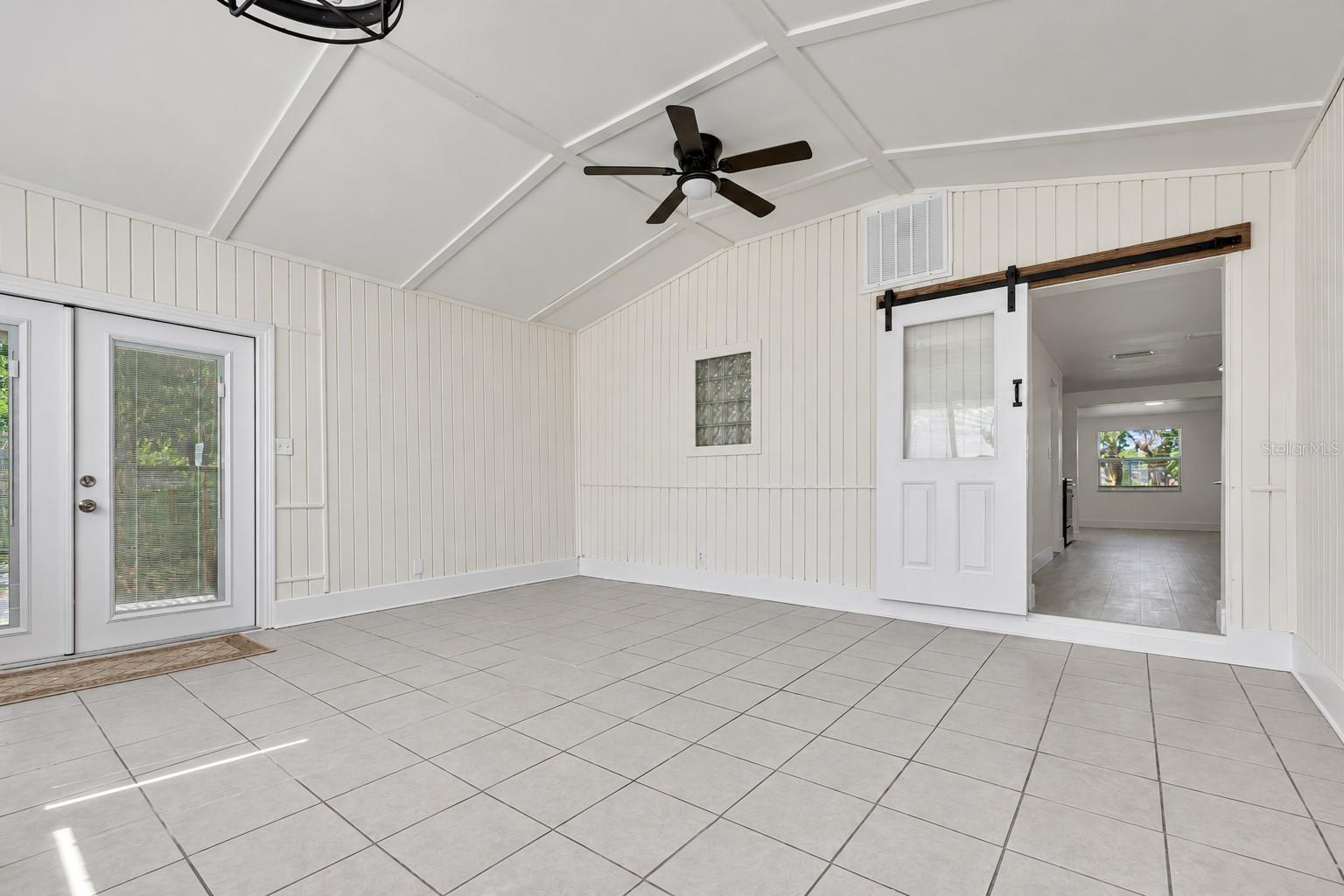 7229 PLATHE RD — photo 8