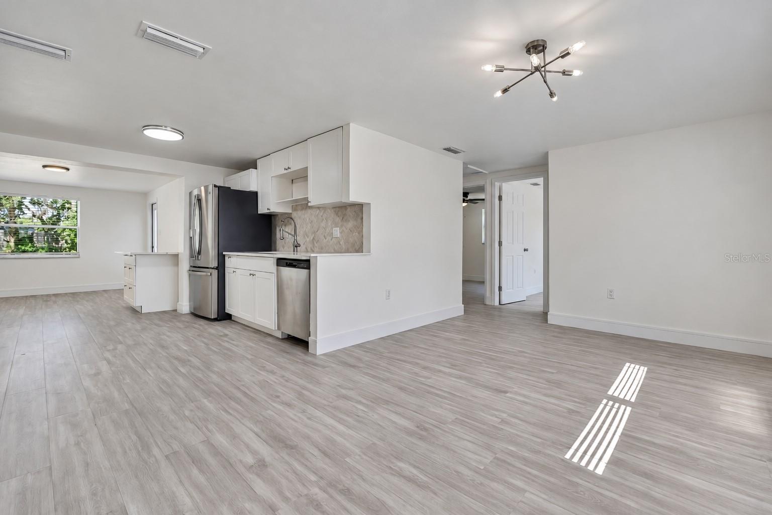 7229 PLATHE RD — photo 9