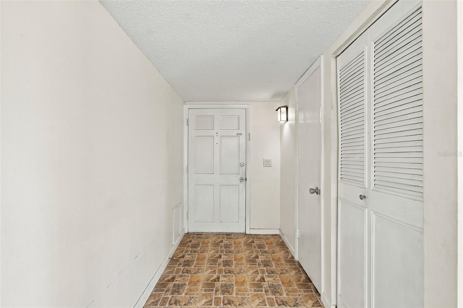 210 N BAYSHORE BLVD #207 — photo 16