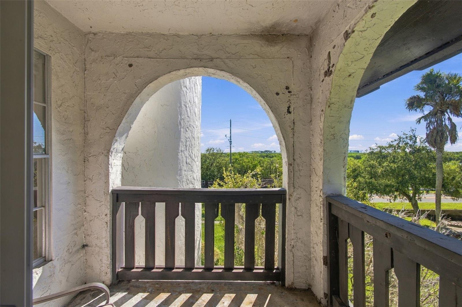 210 N BAYSHORE BLVD #207 — photo 41