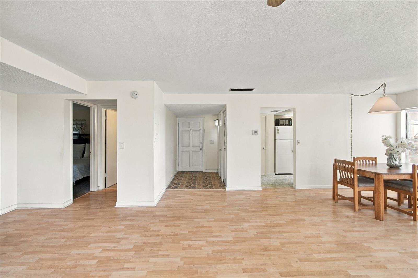 210 N BAYSHORE BLVD #207 — photo 18