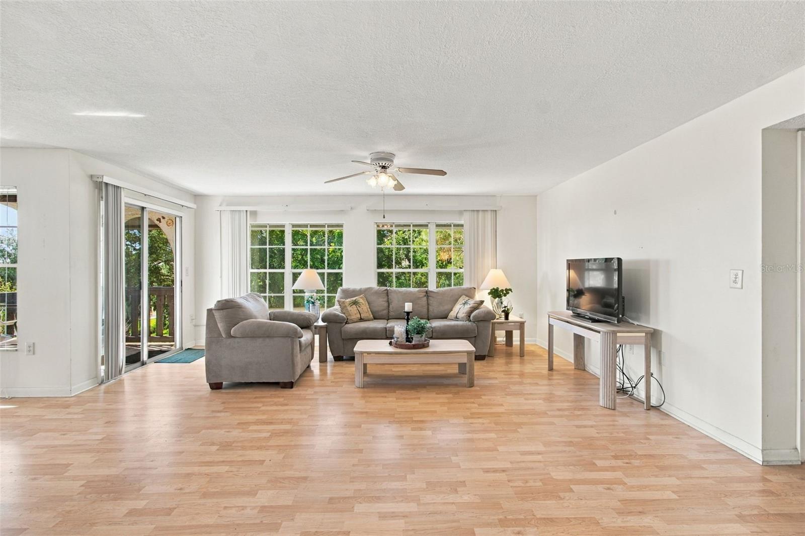 210 N BAYSHORE BLVD #207 — photo 4