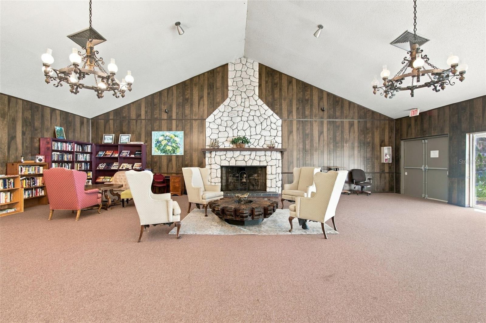 210 N BAYSHORE BLVD #207 — photo 56