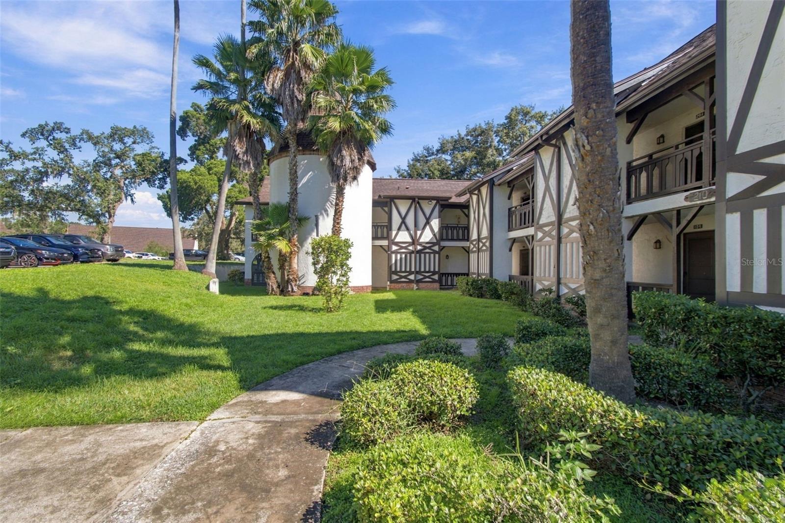 210 N BAYSHORE BLVD #207 — photo 48