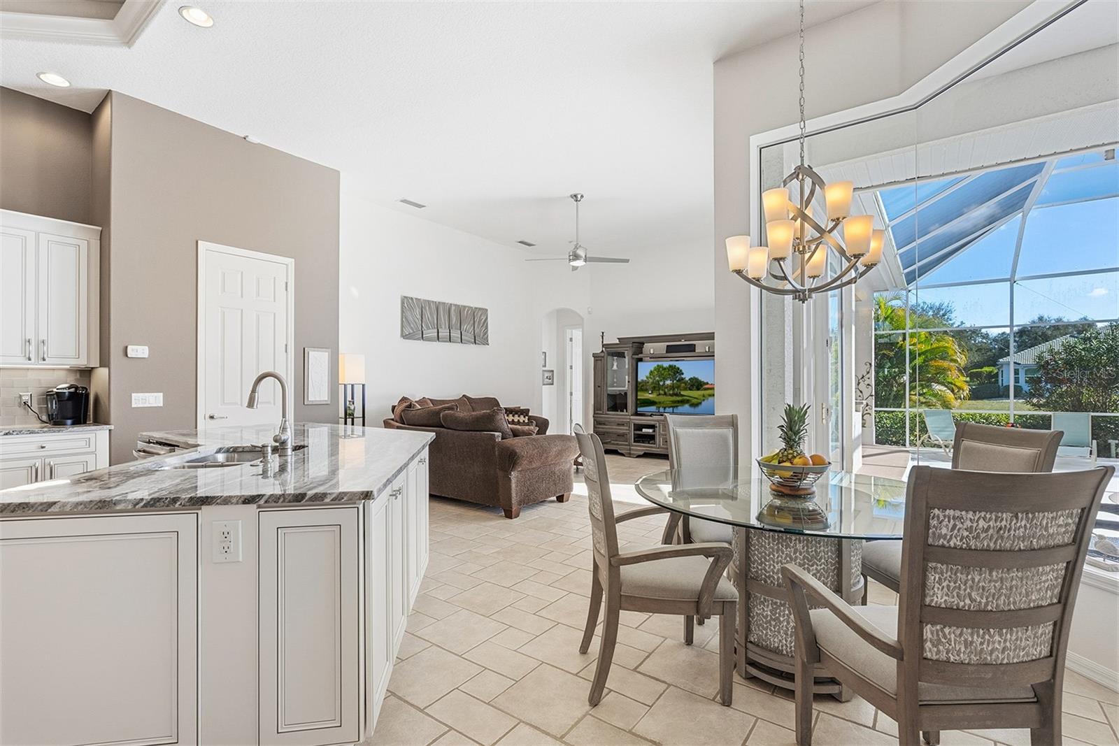 7311 WESTMINSTER CT — photo 13