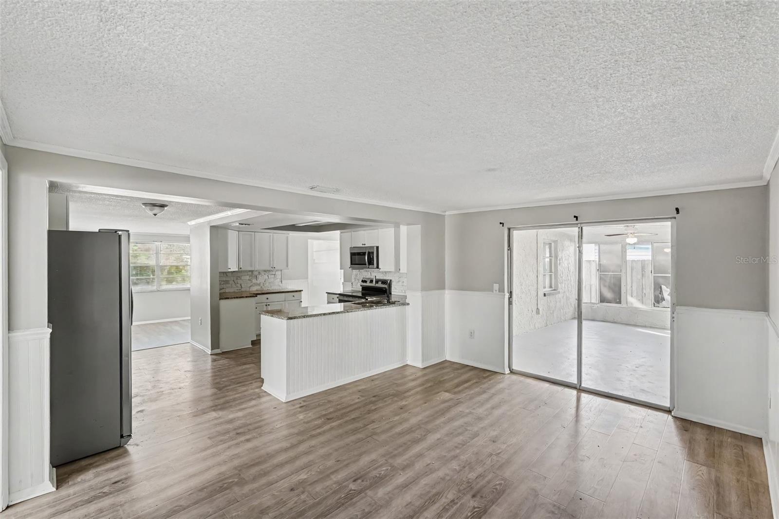 8635 SABAL WAY — photo 6