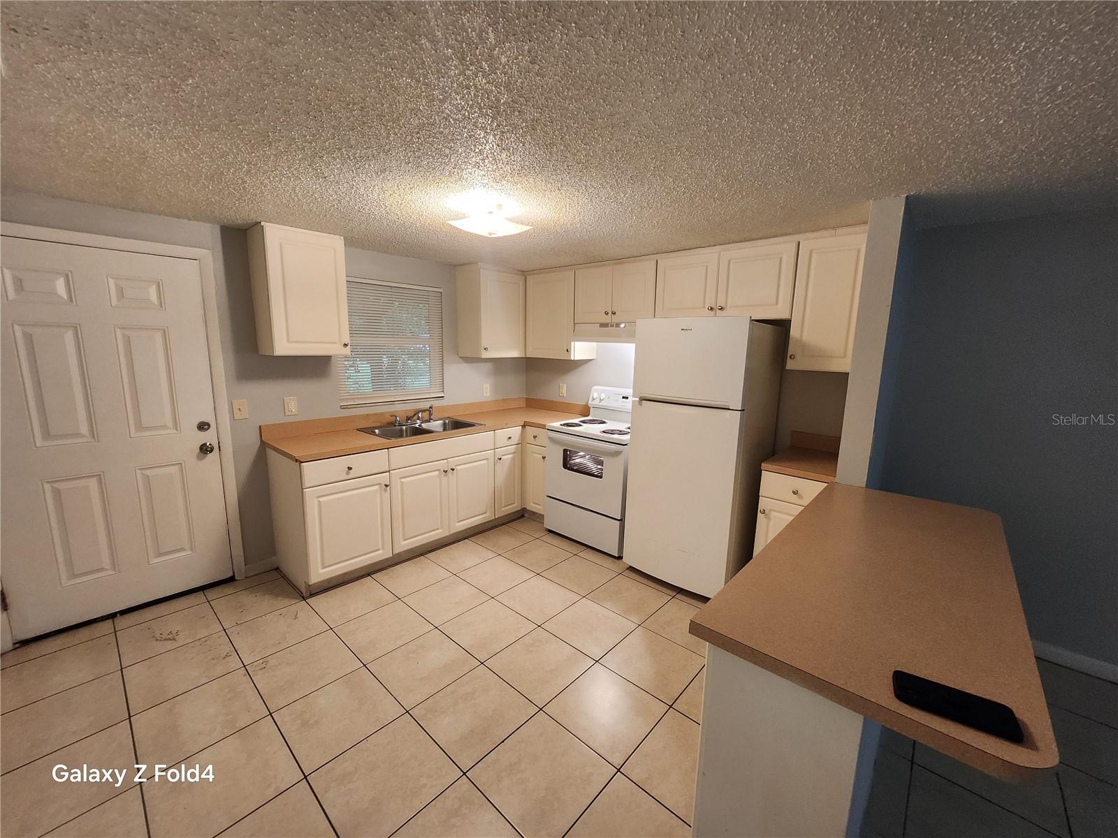 11724 N 14TH ST #103 — photo 3