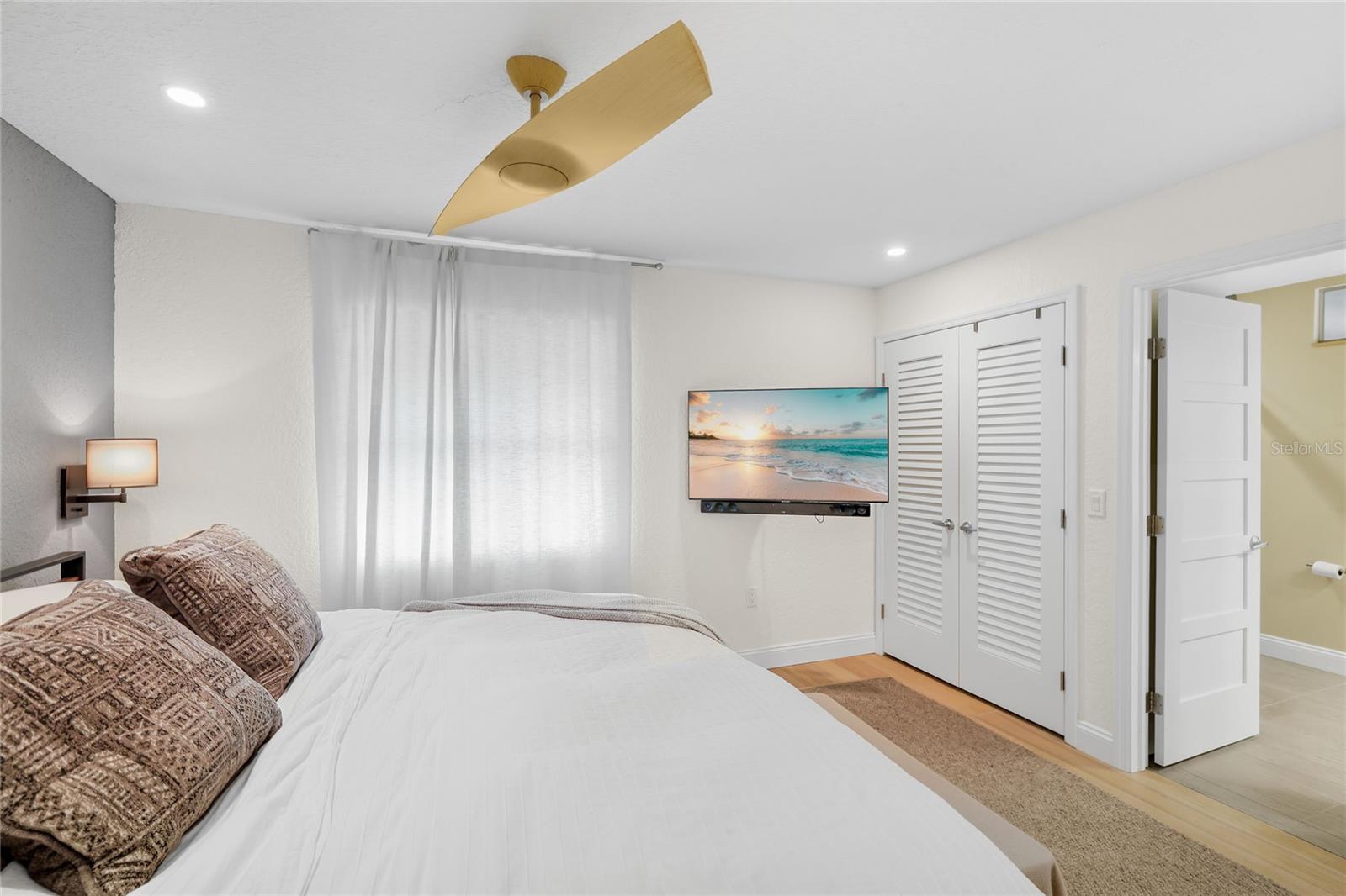 936 LA COSTA CIR #10 — photo 18