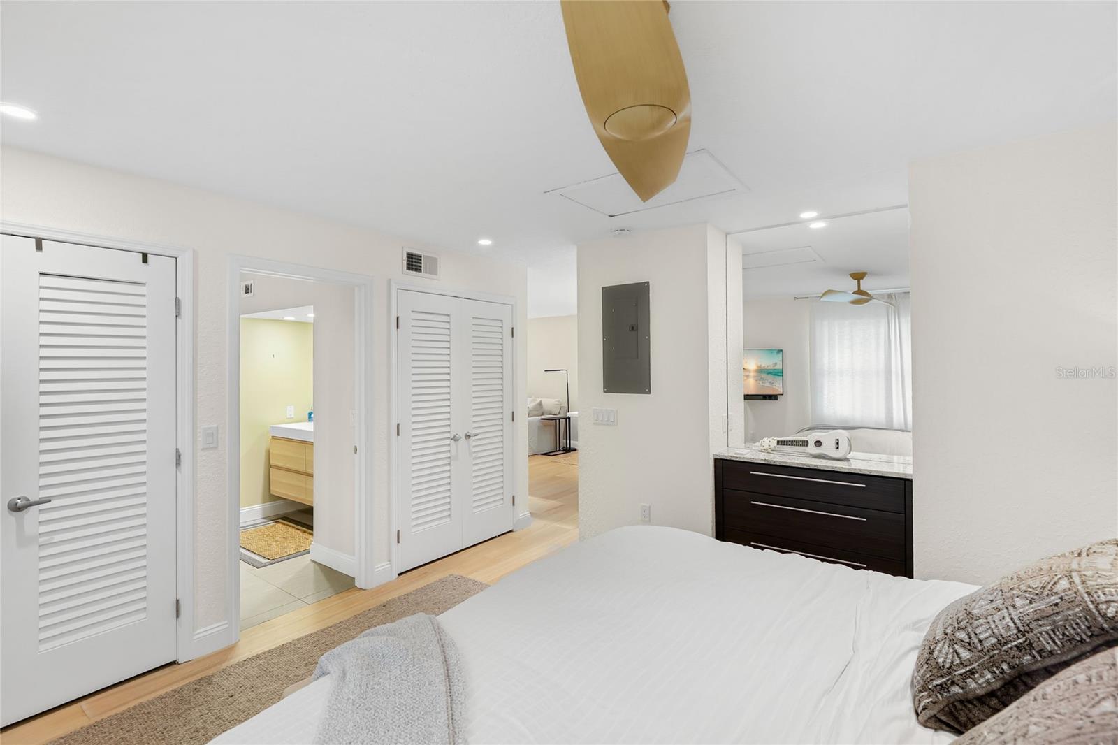 936 LA COSTA CIR #10 — photo 19