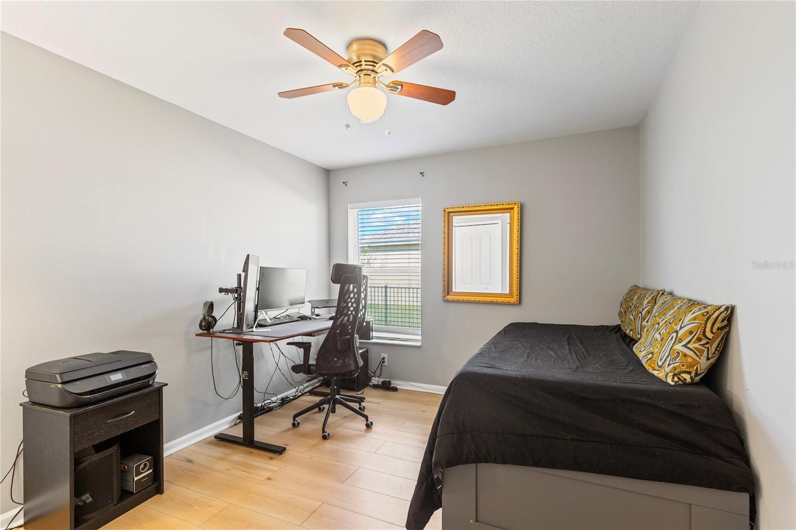 7619 CRESCENT PALM DR — photo 34