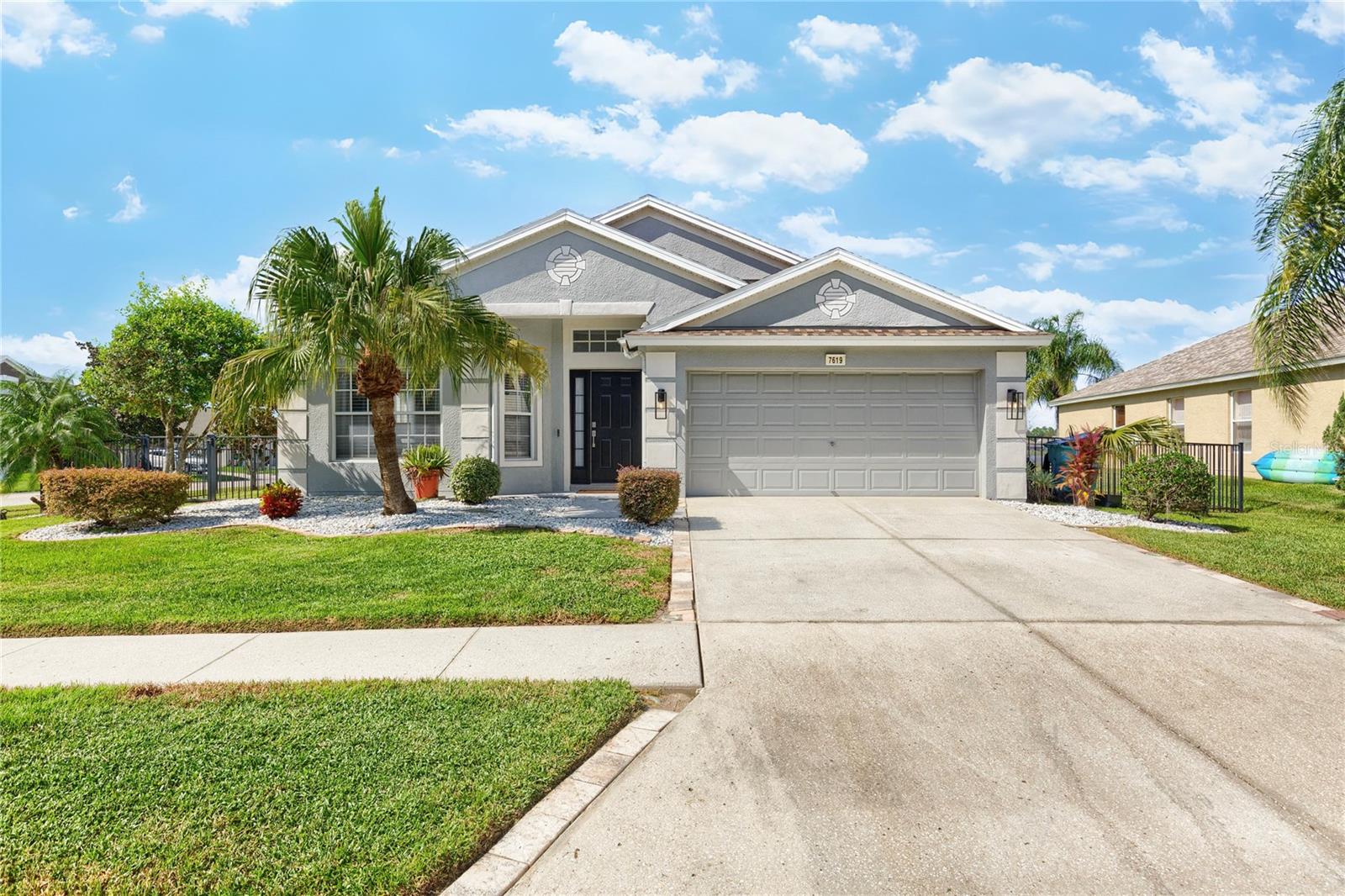 7619 CRESCENT PALM DR — photo 42