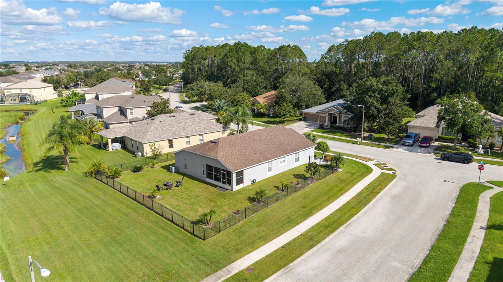 7619 CRESCENT PALM DR — photo 40