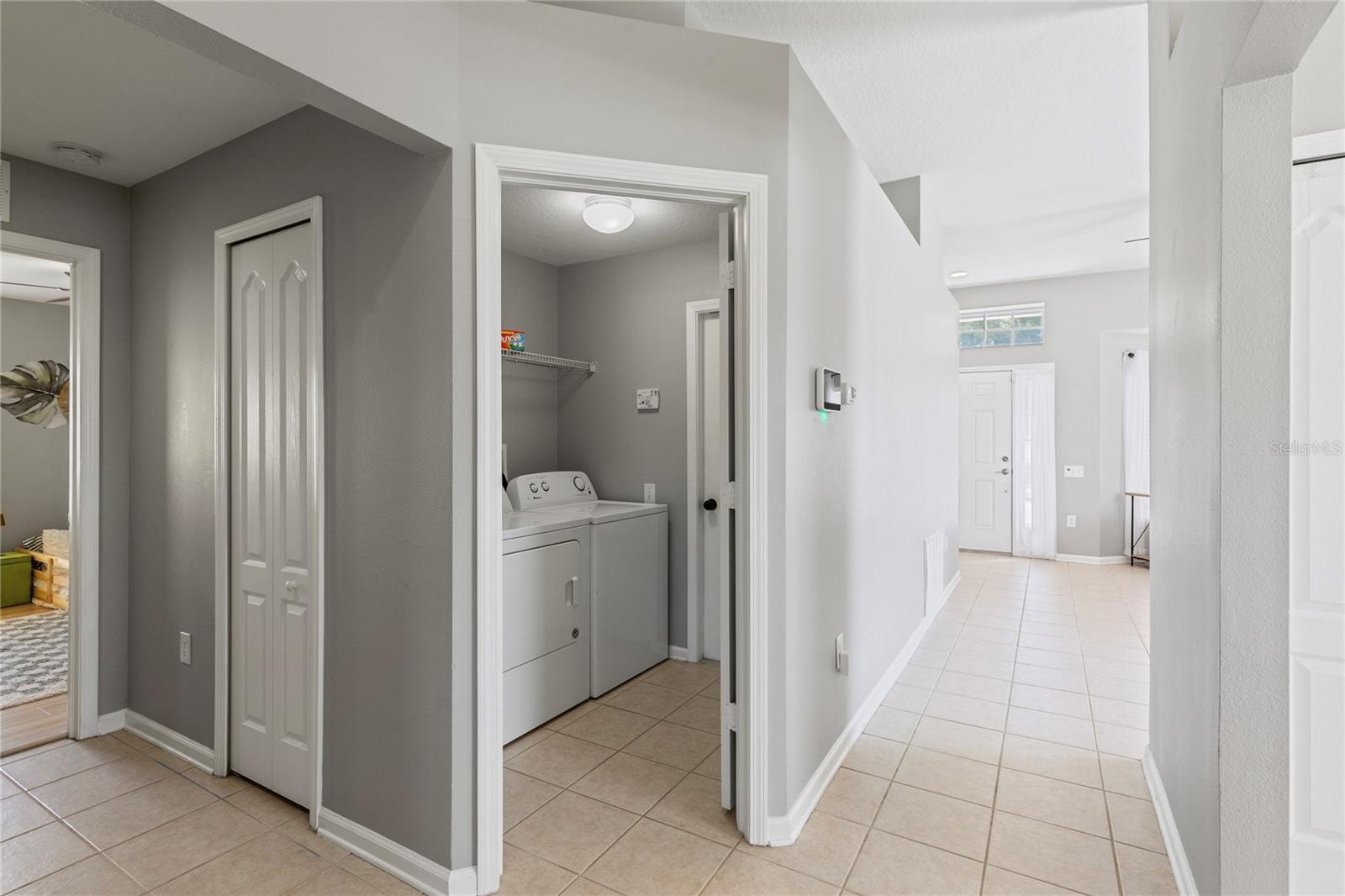 7619 CRESCENT PALM DR — photo 35