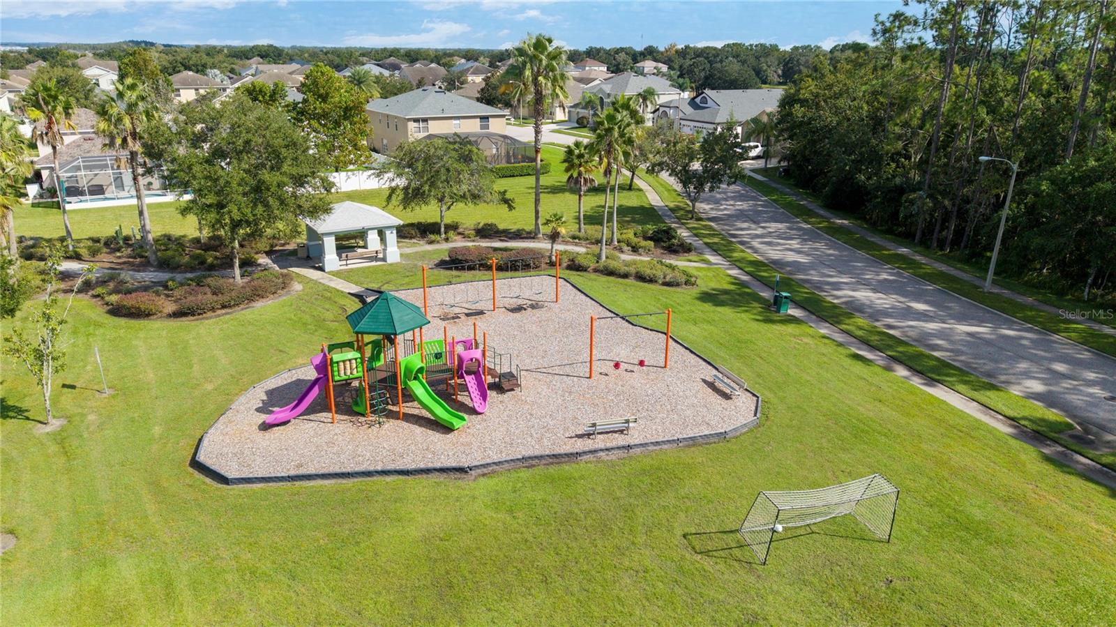 7619 CRESCENT PALM DR — photo 45