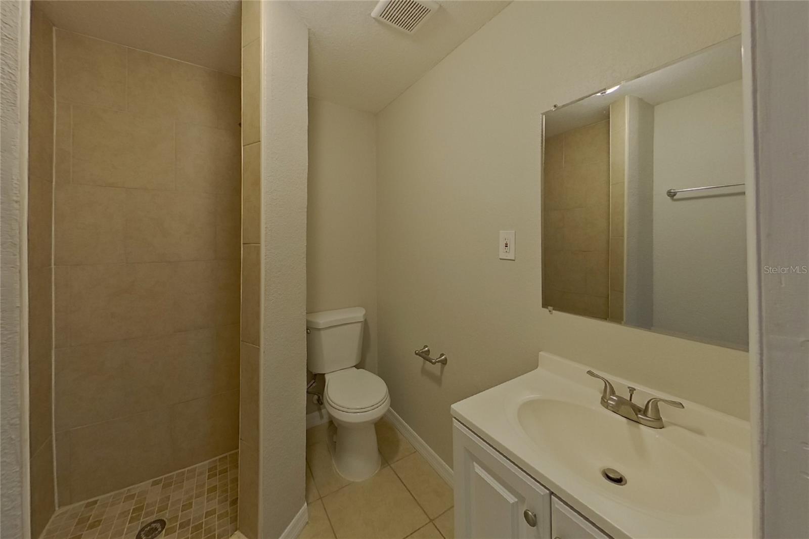Home in CLEARWATER — photo 9